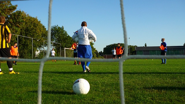 而社会内部 而社会内部
